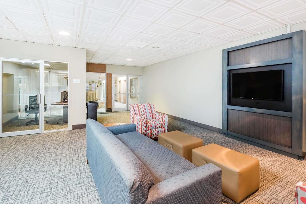 Wyndham Garden