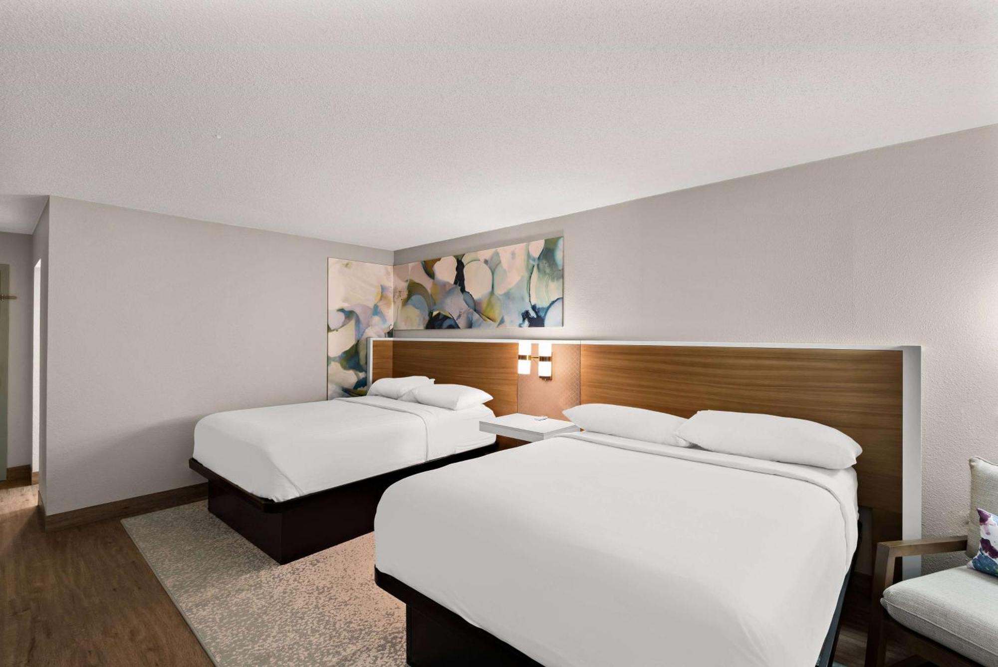 Wyndham Garden Hotel