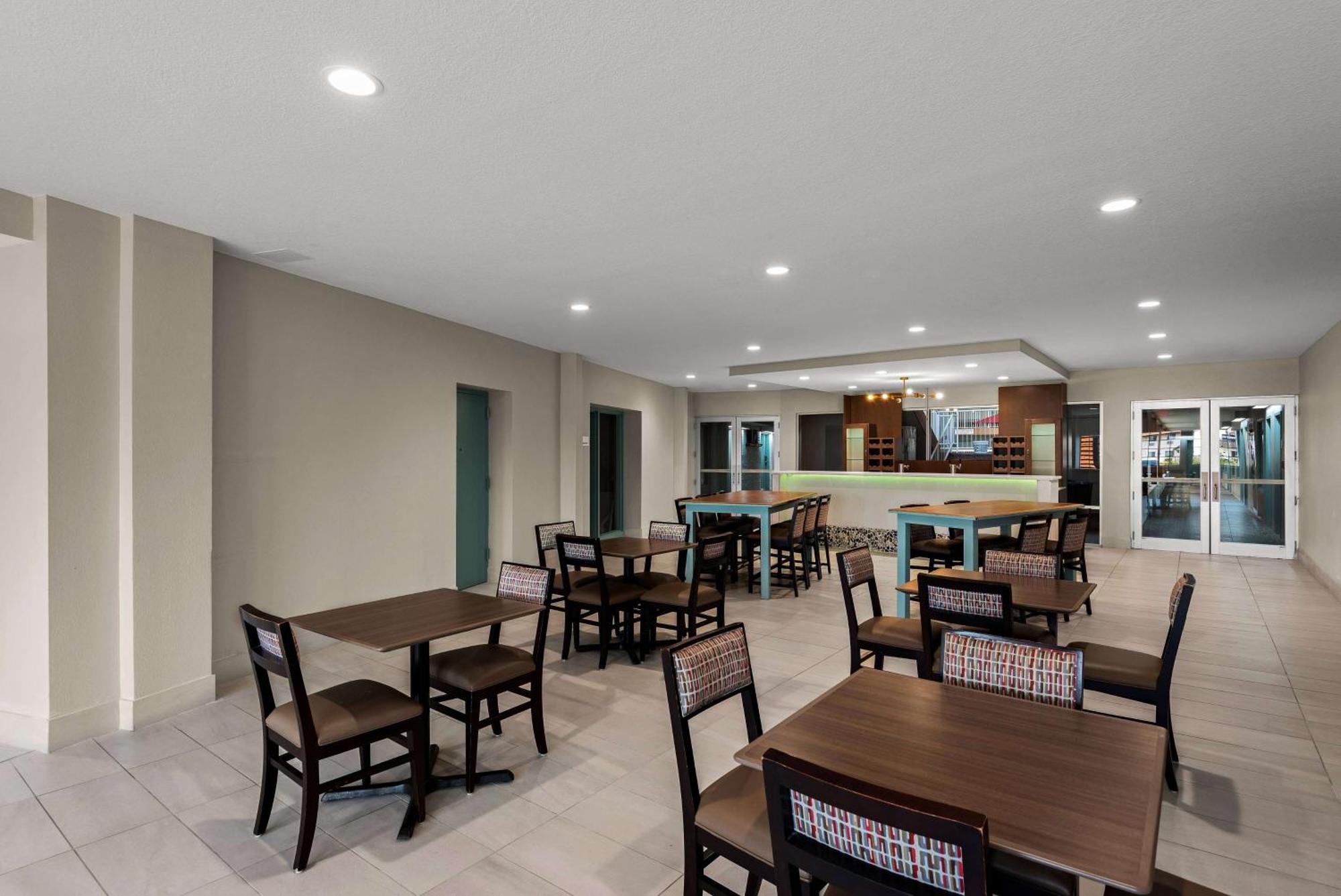 Wyndham Garden Hotel Ankeny